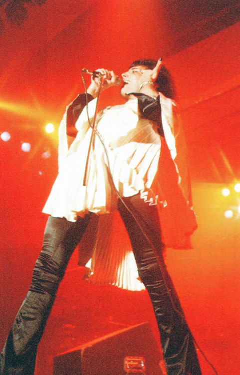 g-h-o-u-l-e-t-t-e:  Live in Japan - March, 1976