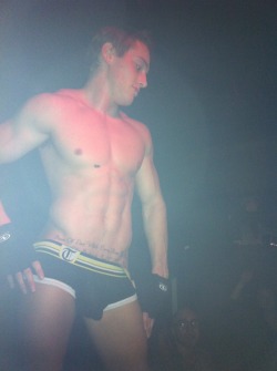 militaryboysunleashed:  non military, but damn… 22 year old from San Diego, Ca.  From what I see looks like a Go-Go boy at one of the local clubs.  Enjoy :) 