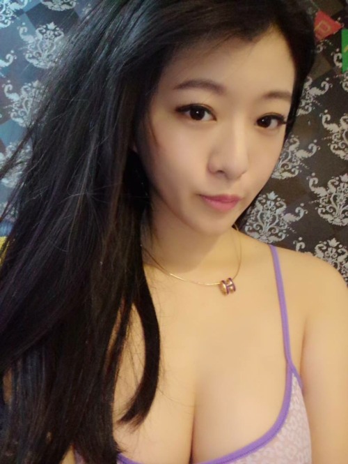 Taiwan Girls' BooBs!