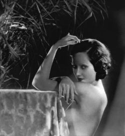 bellalagosa:Merle Oberon (1933)