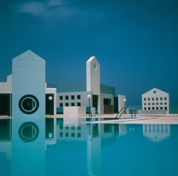 wandrlust:  Aquasun Lido, Paceville, Malta,