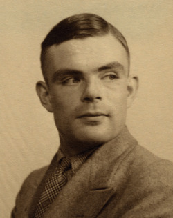 fiveoclockbot:Alan Turing