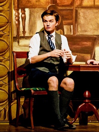ivyrobinson:Joe Keery as Melchior Gabor in Spring Awakening, 2012I saw the first picture, not aware 