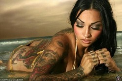 Women with tatoos