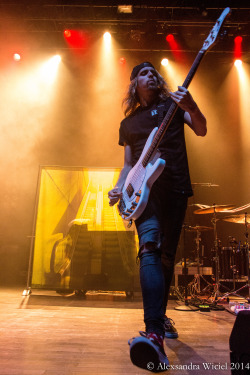 alexsandrawiciel:  Tonight Alive - Portland