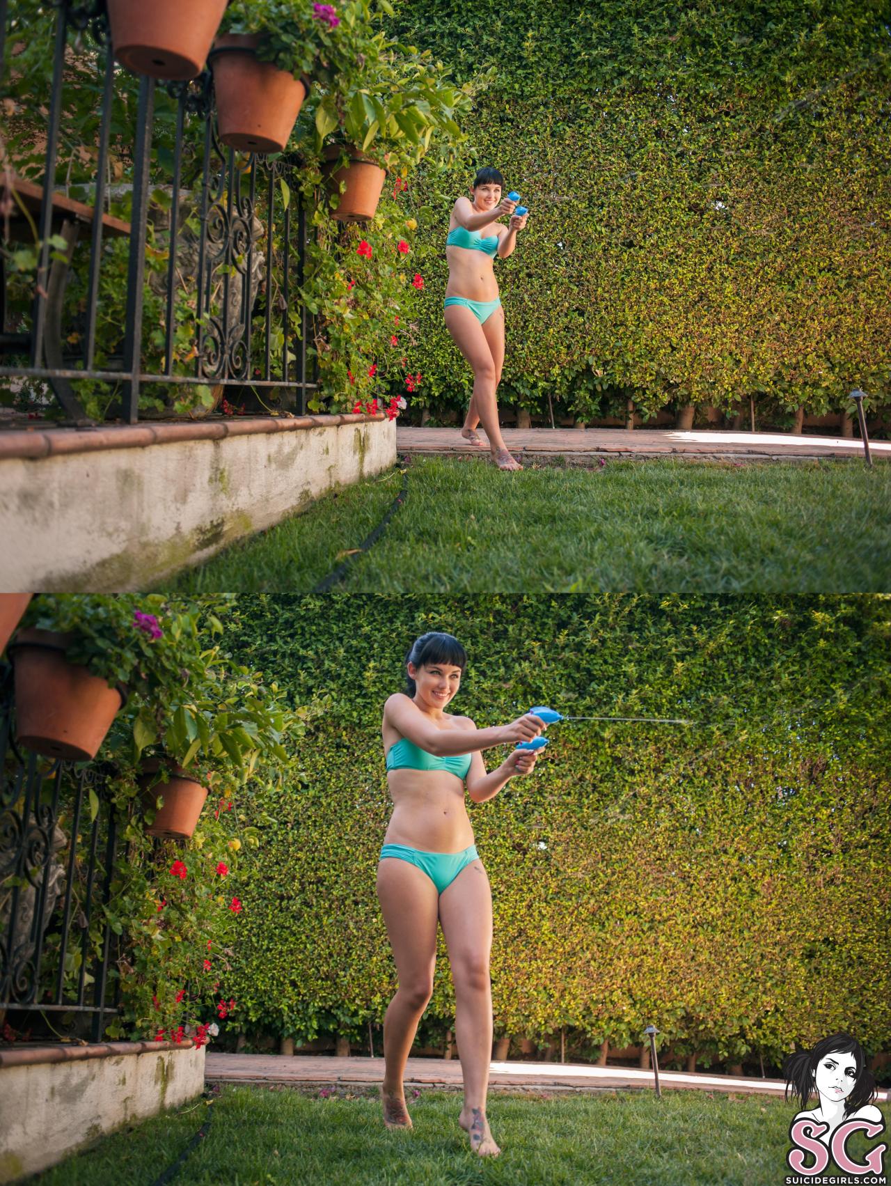 musicgamesandgirls:  Mel &amp; Chad - Water Games