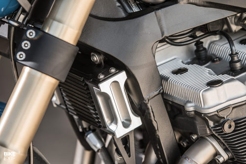 itsbrucemclaren:/// Gixxer Fix: A GSX-R1100 with Ducati superbike suspension ////