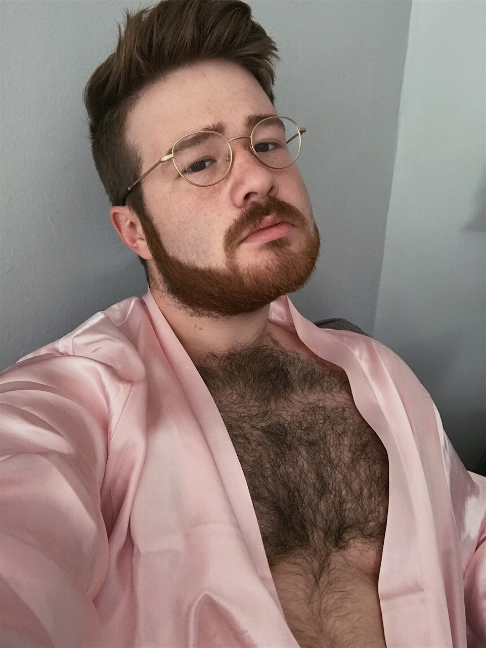 chalkycandy:  bearded-dad:  PayPal me $20 for wings thank you  like chicken wings
