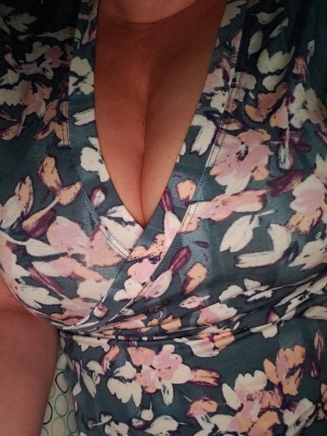 cockcrazedhotwife:I bought a new dress yesterday…