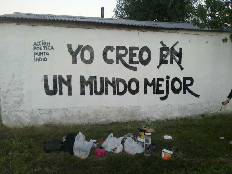 somospoesia:  Y tú? Buenas noches! Somos Poesia en Facebook Somos Poesia en Twitter