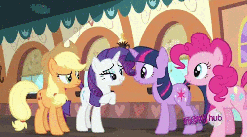 resotii93:Throwback to MMMystery on the Friendship Express, one of my favorite MLP episodes. It’s always nice to rewatch episodes and find things you never noticed before like this little detail of Applejack nudging Rarity. Rarity’s reaction is adorkably