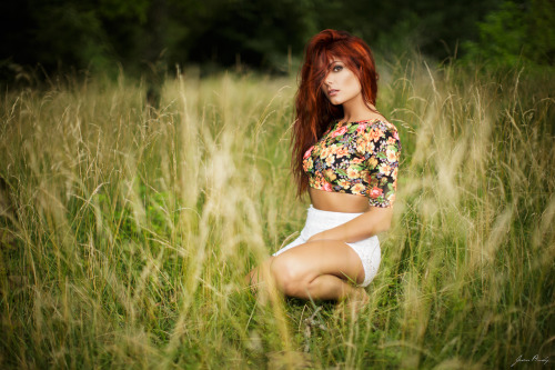 Photographer: Jason BusbyModel: Brittany Reaux