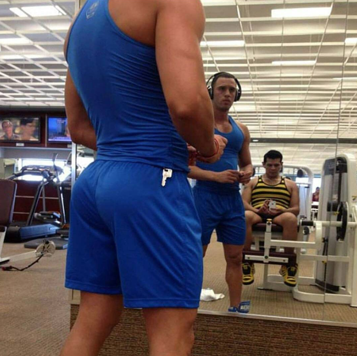 manrumpsxxx:  Follow Me For The Sexiest Rumps On Tumblr