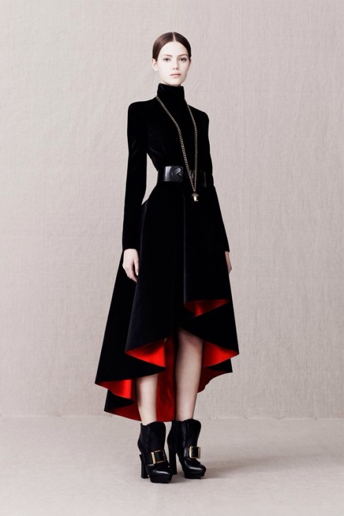 Remember The Vampire Craze! Well We Can See That Sarah Burton Is A Fan Of The Blood Suckers With This