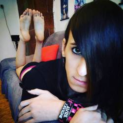 Emo butt and FEETS xD #emo #emogirl #emocat