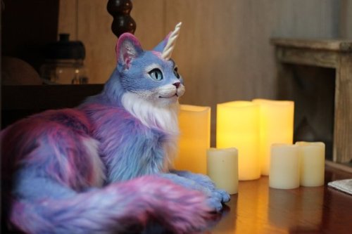 sosuperawesome:Poseable Caticorn Soft SculpturesFuego Fatuo on EtsySee our #Etsy or #Sculpture tags