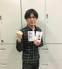 New Photo Of Isayama Hajime Promoting The Snk Mingeki Website!All Sorts Of Activities,