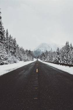 ikwt:  Winter Road Trips (samuelelkins)
