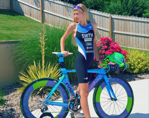 fusioncycles:  Fusion Ambassador Holland Smith with her Fusion TT bike. All hand-painted, even the w