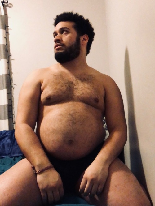 sexandcubcakes: A tired tummy Tuesday My lilpup even tired so adorable! ❤️
