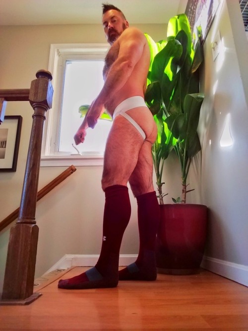 over40notdead:  #fetishfriday #socks #feet #calves #longsocks #footfetishnation #beefy #brawn #brawny #bodypositive  #over40 #bear #beard #exhibitionist #motivation #furrydude #modelbehavior #proud #woof #instagay #iggay #rugged #manly  🤤🤤