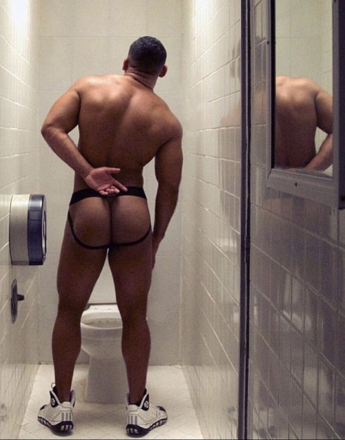 hot hunks and bubble butts