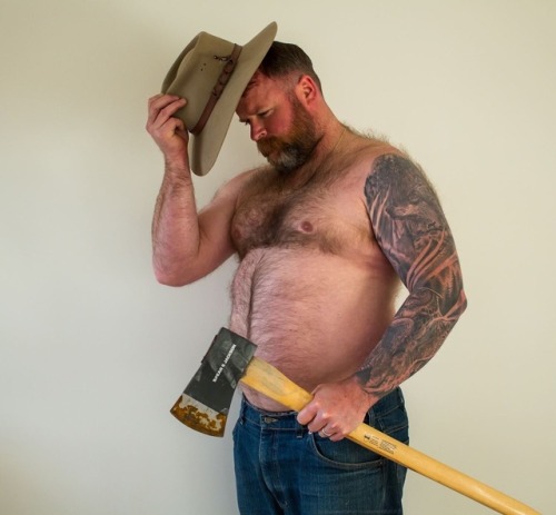 fhabhotdamncobs: chunkyblokes:  revengeofthebears: wtf!!!!!!! WOOOFFFNESS WHUUFFF HOOOWL   W♂♂F &nbs