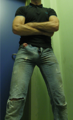 Singletman:  Love These Jeans , The Pocket Cock Access Is A Great Idea.