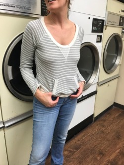 mythicalcreature216:  Couldn’t figure out why this college kid  was doing his laundry next to me despite there being empty washers and dryers everywhere until my man came to meet me and told me. Haha!  Sometimes I don’t even notice the attention I