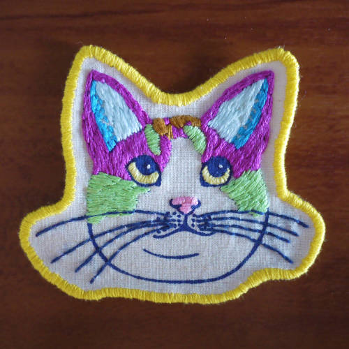 Hand-embroidered patchby Masae Wadaavailable on Etsy www.etsy.com/shop/masaewadaThe other ca