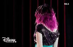 alasdelossuenos:  Nina ( Felicity For Now ) en capitulo #75 - Nina revela que es Felicity For Now en