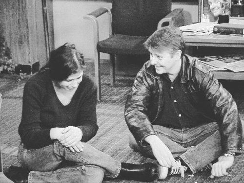 #MauraTierney and #DaveFoley (@davefoley) on set of #NewsRadio, 1998 (credit to owner) #LisaMiller #