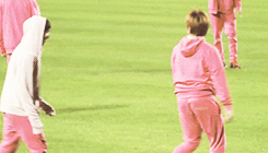 7ae-deactivated20140920:  this started off as an exo fancam. 