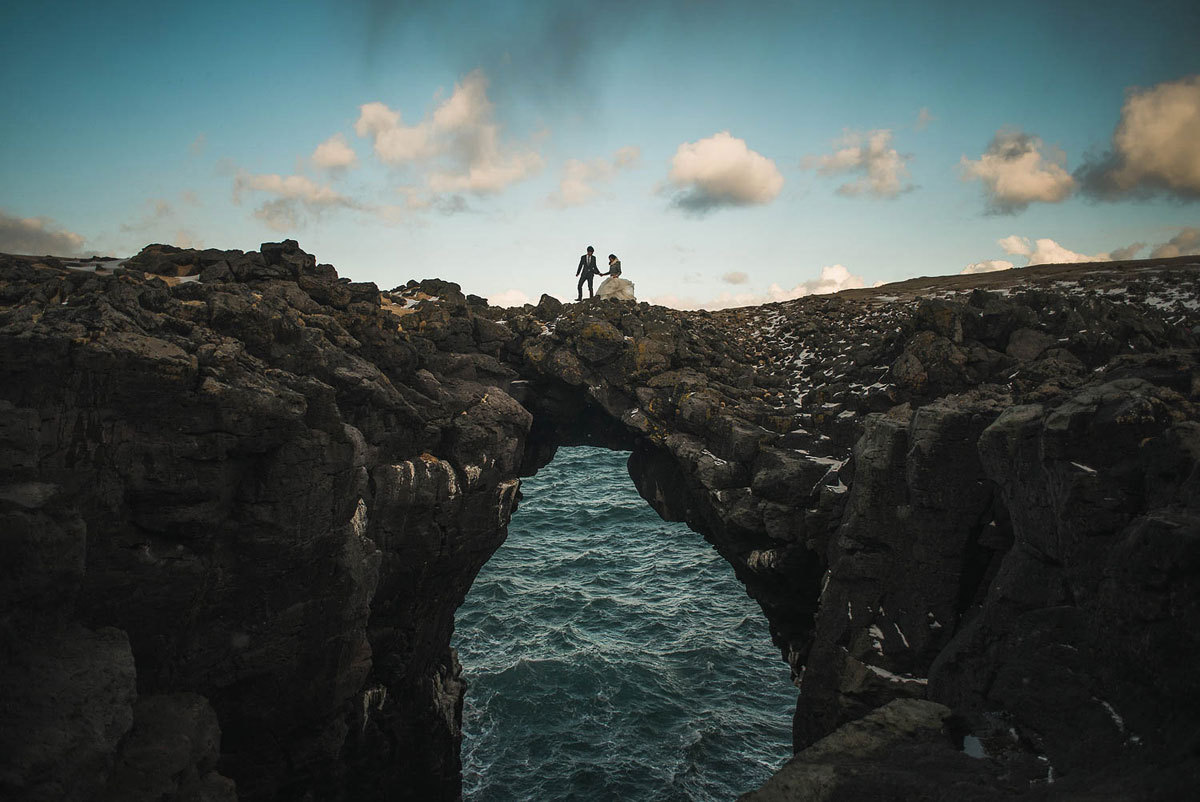 bobbycaputo:    23 Wedding Portraits in Unforgettable Landscapes Around the World
