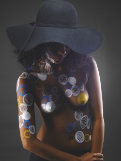 wellfcukk:  Body paint by me Model yungshaba