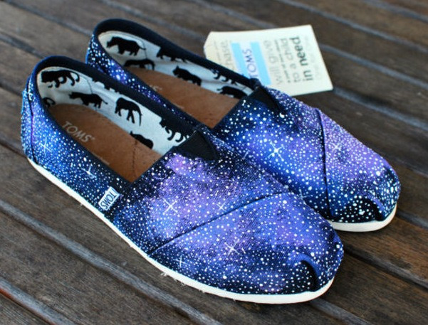 1mperfectlyjulia:  sp4rkle3:  Galaxy toms:)  I want theseeee 