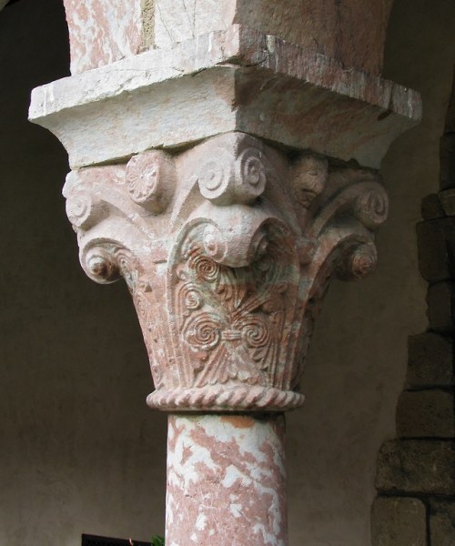 met-cloisters:Capital, The CloistersMedium: MarbleThe Cloisters Collection, 1925Metropolitan Museum 