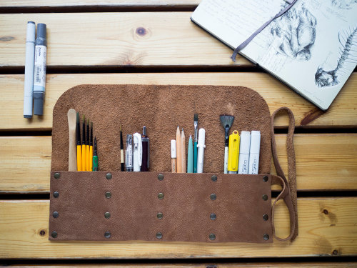 sosuperawesome:Artist Tool Rolls / Pencil Cases by CutDesign on EtsySo Super Awesome is also on Face