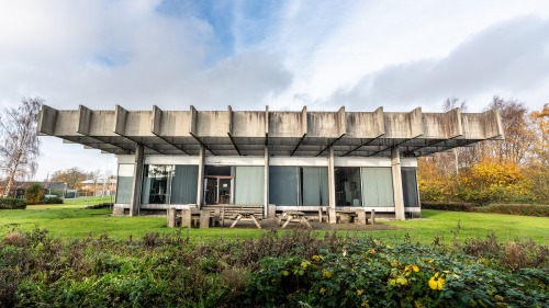 texturality:Knud Blach Petersen. Administration building for the glass company J.A. Alstrup, Hassela