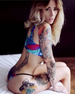 tattoobodies:  Alysha Nett