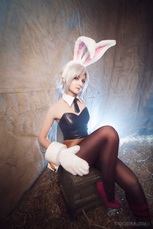 sexycosplaygirlswtf:  Battle Bunny Riven - League of Legendssource Get hottest cosplays and sexy cosplay girls @ sexycosplaygirlswtf.tumblr.com … OMG These girls are h@wt in costume. 