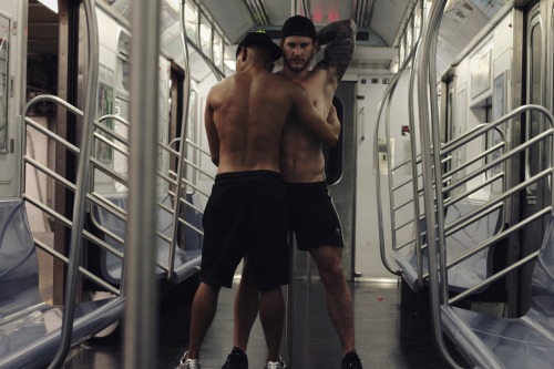 nanukjf:  Late night 6 train Sweaty No one is watching   story by nanukjf  w/ swiles89 And richardfuertes  Having grown up in the middle of no where, public transportation is a fascinating environment for me. The NYC subway is a constant buz of all types