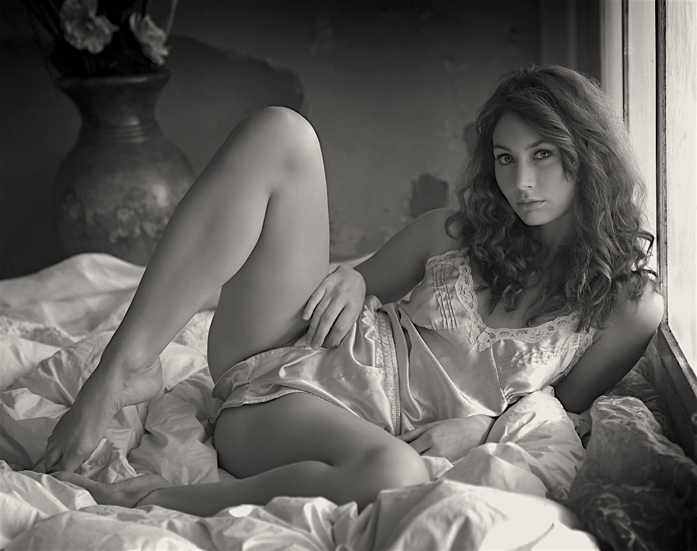 leeannemontgomery: beautifulsecrets42:  I expect 100% submission boy…   And you