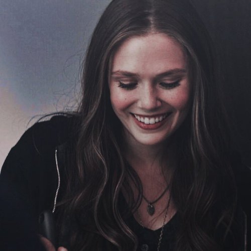 bunny-book: 「KISSED BY FIRE」 Wanda Maximoff/Female Reader  SUMMARY: Y/N comes from a small town