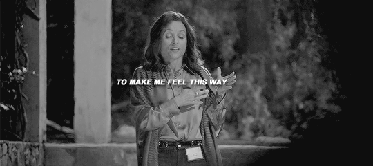 lorelaigilmoure:Nobody loves no one