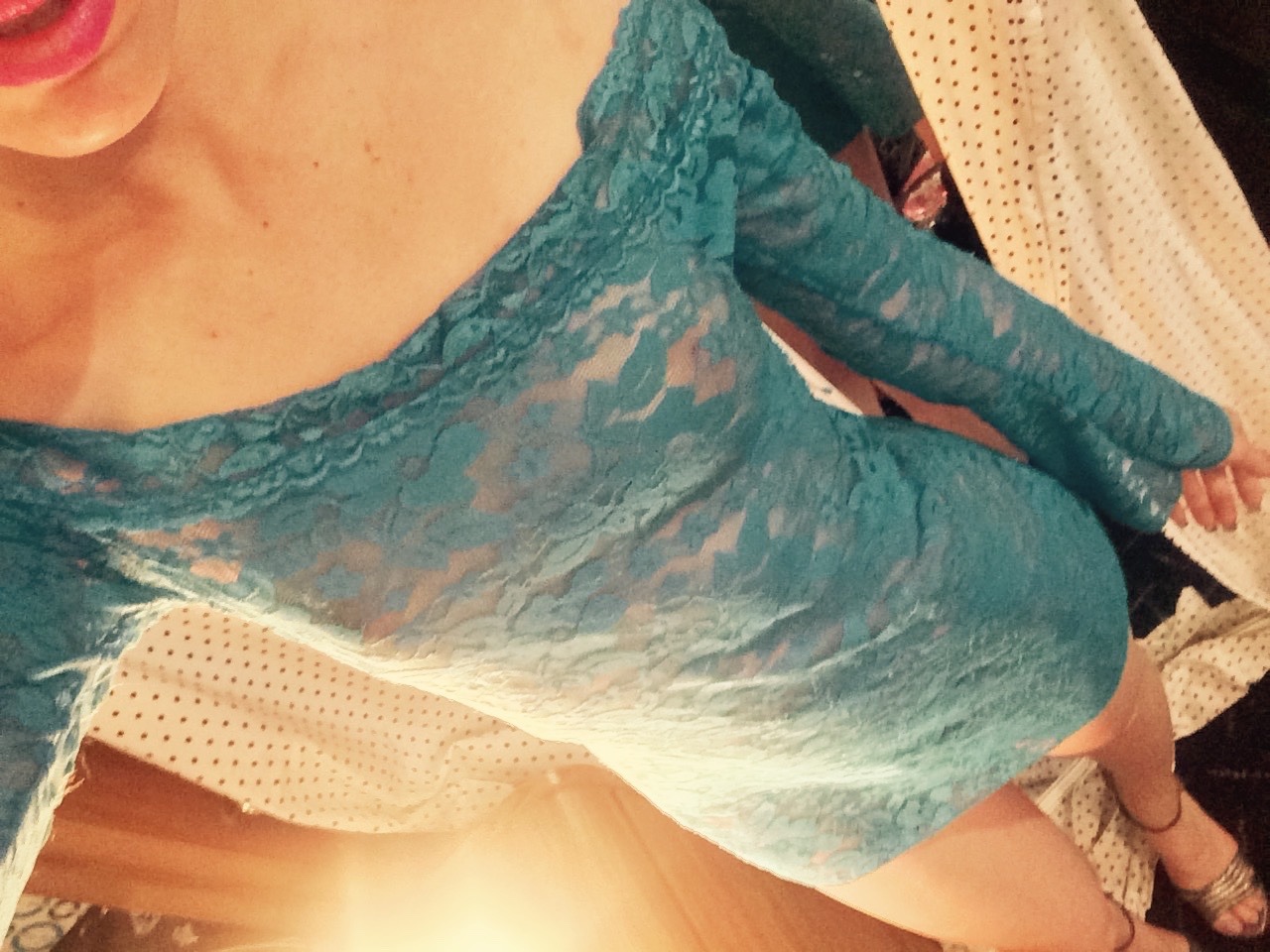 My â€œwe have companyâ€ outfit ðŸ’‹