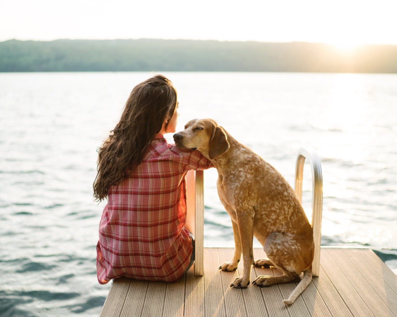maddieonthings:  Sweetest morning on the clearest lake