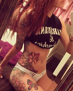 S-Uiiciide:  Inked Girls - Http://S-Uiiciide.tumblr.comfollow Suiiciide #Inked #Inkedsexy