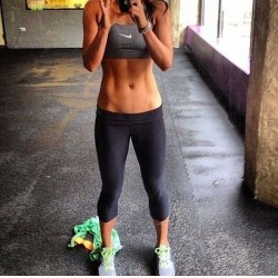 fitgymbabe:  From Instagram: fitchicksmotivation