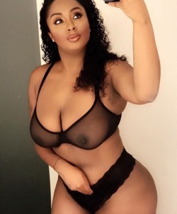 Instagramnudez:  Layton Benton